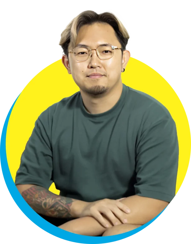 CEO, Founder of Superdough Sdn Bhd, and the head of experiential design - The creator of Breakout Escape Game, Spy Game, Spy Game Junior, and Hauntu Immersive Experience. Johnny Ong Jenn Uei